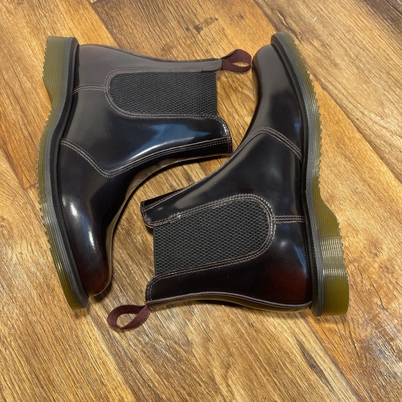 Dr. Martens Flora Arcadia Cherry Red Chelsea Boots Womens Size 6 Leather - Picture 4 of 7